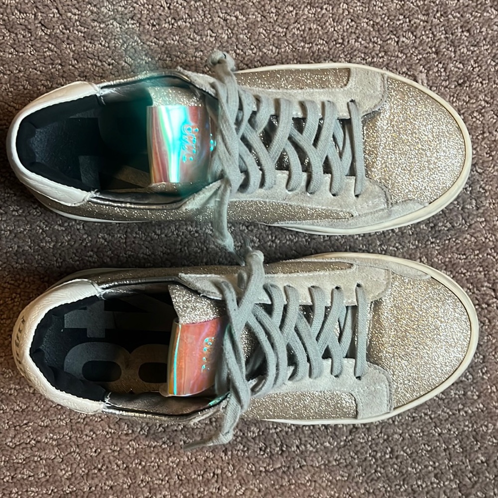 P448 John Glitter Low Top Sneakers Gold Size 6 US